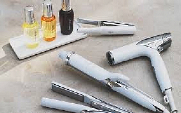 ReFa 取扱はじめます